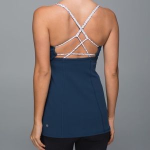 Lululemon Dancing Warrior Tank
Poseidon / Dottie Dash White Black